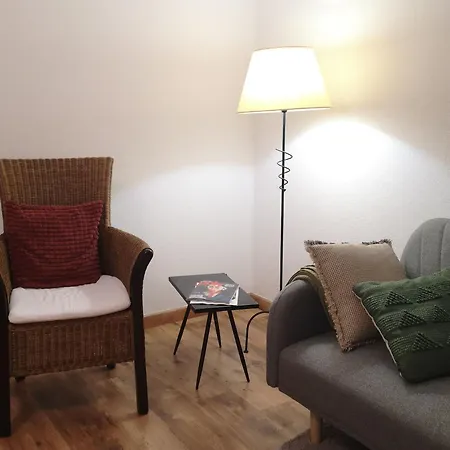 Spacieux Et Lumineux A Epinal, Proche Centre, Ideal Pour 2-3 Pers, Avec Wi-fi - Fr-1-589-754 Appartement